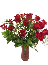Vase De Roses  Rouges