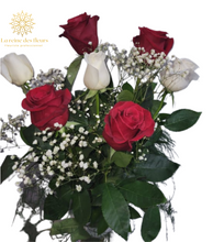 Petit Bouquet avec vase